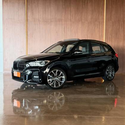 BMW X1 2.0 16V TURBO ACTIVEFLEX SDRIVE20I M SPORT 25 ANOS 4P AUTOMÁTICO BMW X1 2.0 16V TURBO ACTIVEFLEX SDRIVE20I M SPORT 25 ANOS 4P AUTOMÁTICO